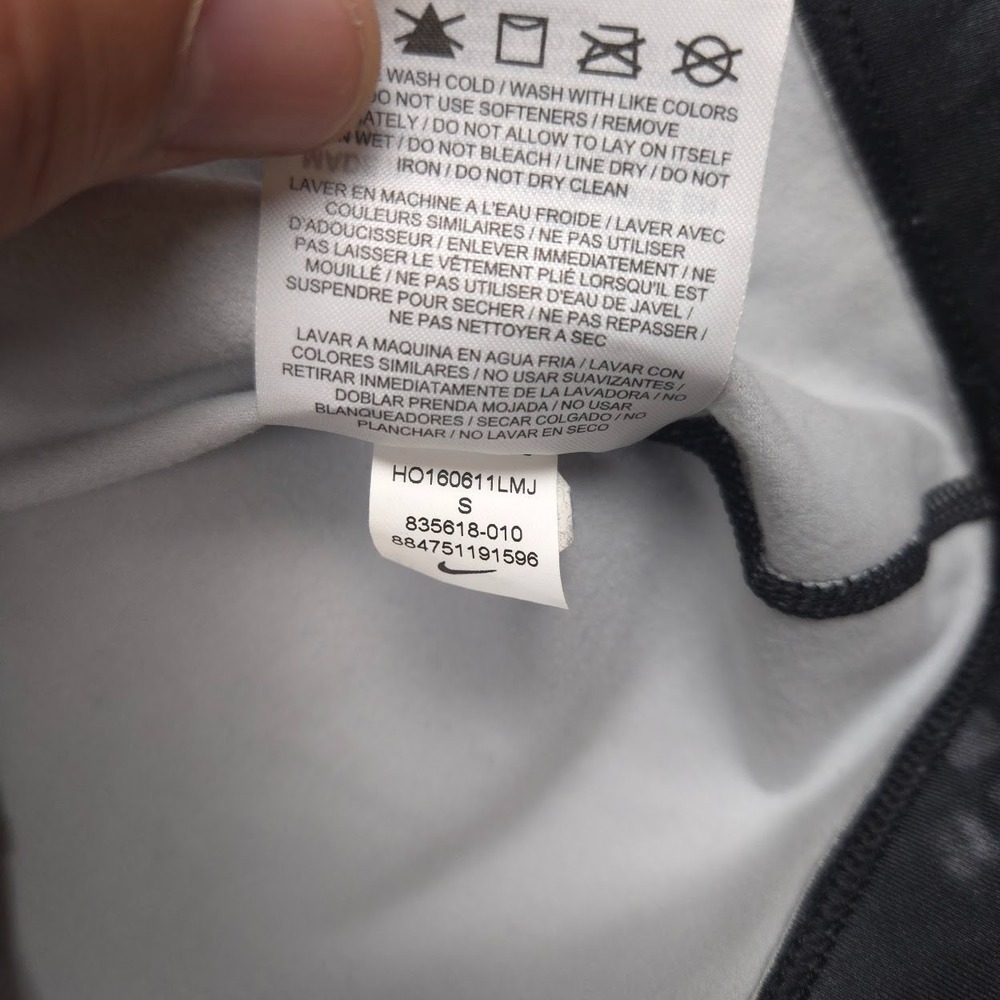 Nike Pro Warm Women S Dri-FIT 1/2 Zip Running Training Top Black White 835618 - Picture 5 of 13